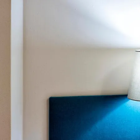 Tuguest Ganivet Apartment