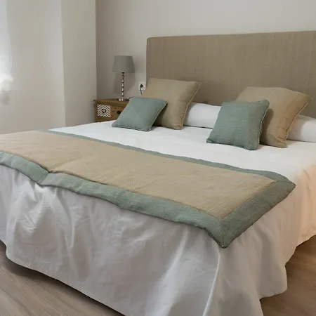 Apartment Tuguest Ganivet *